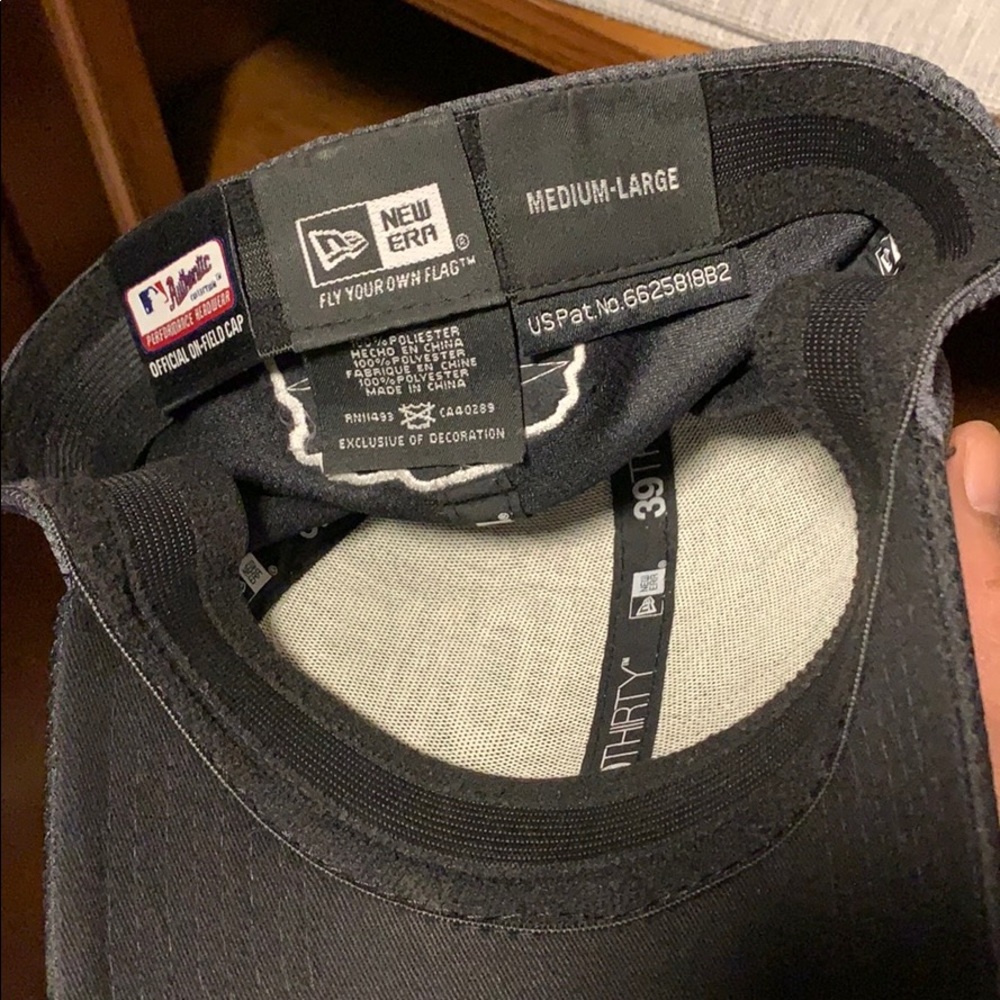 World Series Champions SF Giants 2012 baseball cap - Picture 8 of 8